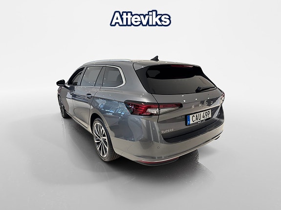 Skoda Superb 2 of 12
