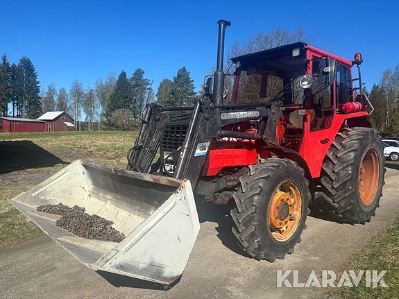 Traktor Volvo BM Valmet 505 4WD med Frontlast