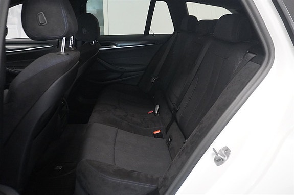 BMW 520d 8 of 16