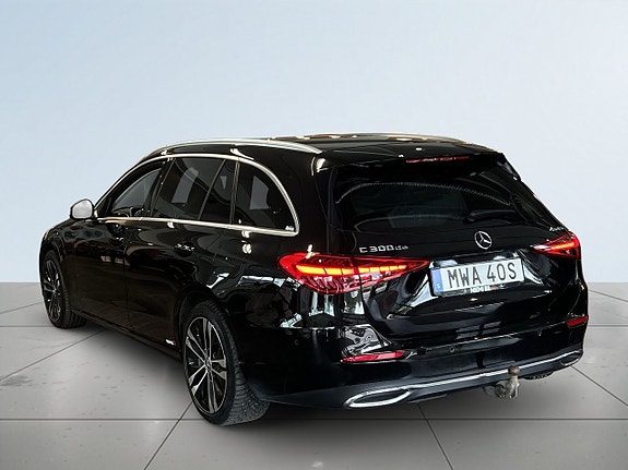 Mercedes-Benz C300 d 5 of 5