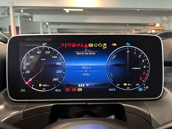 Mercedes-Benz C300 d 19 of 23