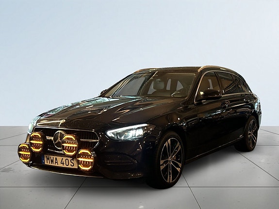 Mercedes-Benz C300 d 16 of 23