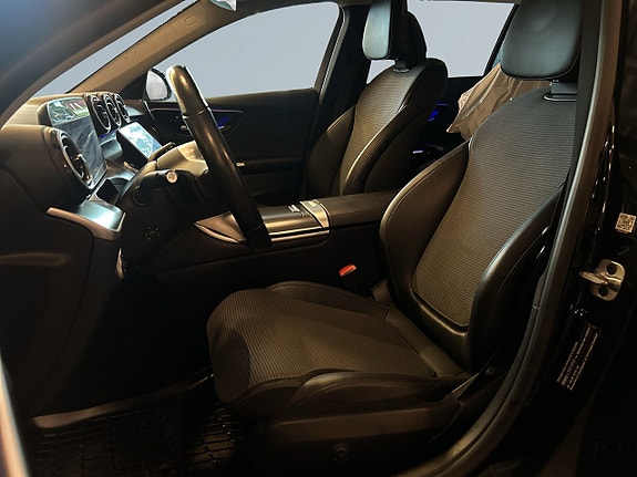Mercedes-Benz C300 d 13 of 23
