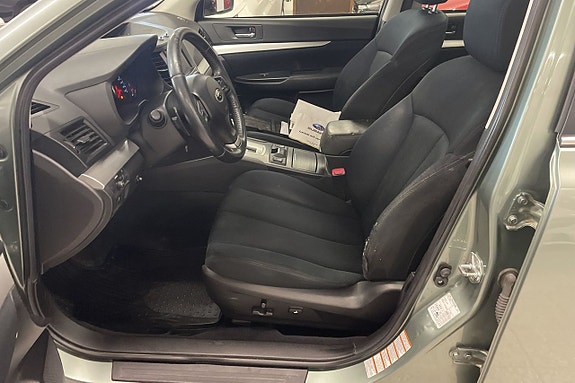 Subaru Outback 6 of 17