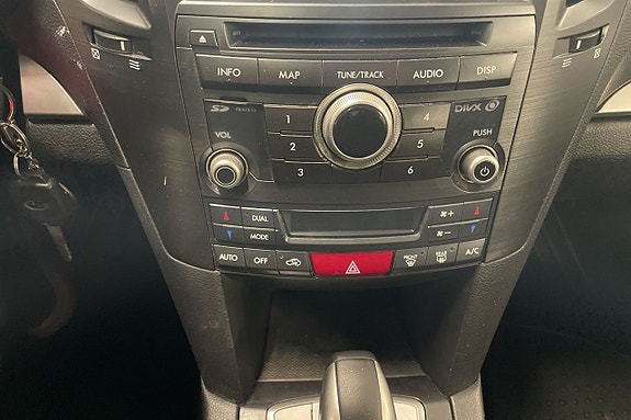 Subaru Outback 9 of 17
