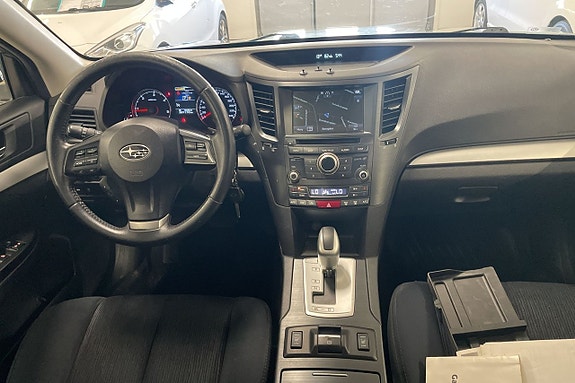 Subaru Outback 8 of 17