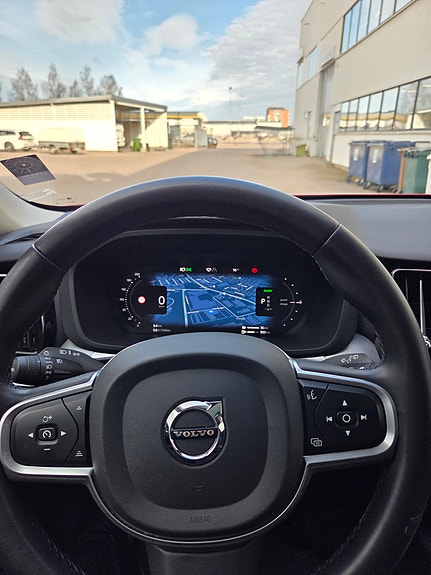 Volvo XC60 17 of 19