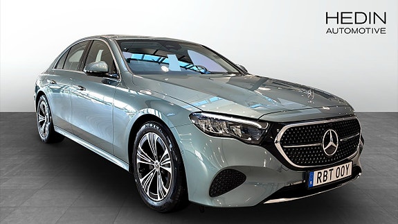 Mercedes-Benz E220 d 2 of 5
