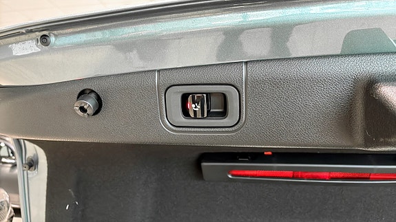 Mercedes-Benz E220 d 11 of 20