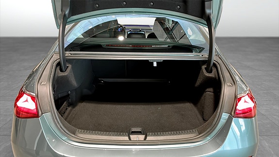 Mercedes-Benz E220 d 10 of 20