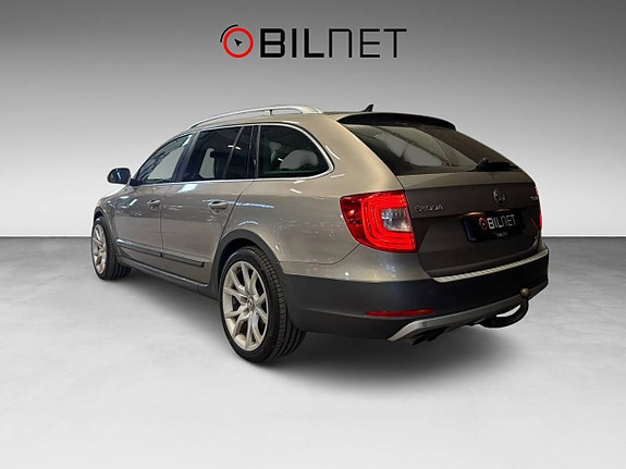 Skoda Superb 5 of 5