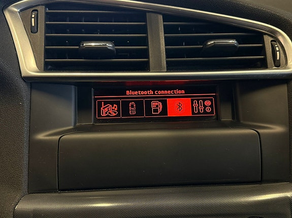 Citroen C4 17 of 20
