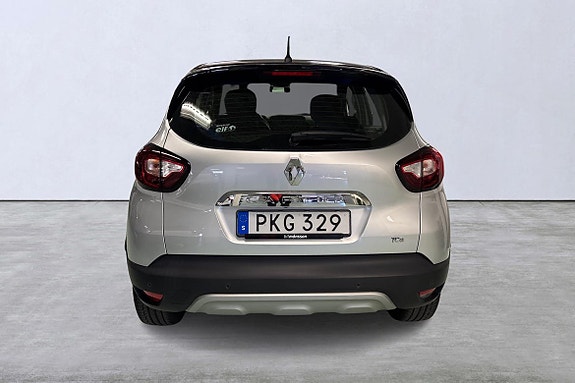 Renault Captur 5 of 5