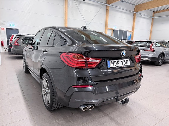 BMW X4 8 of 20