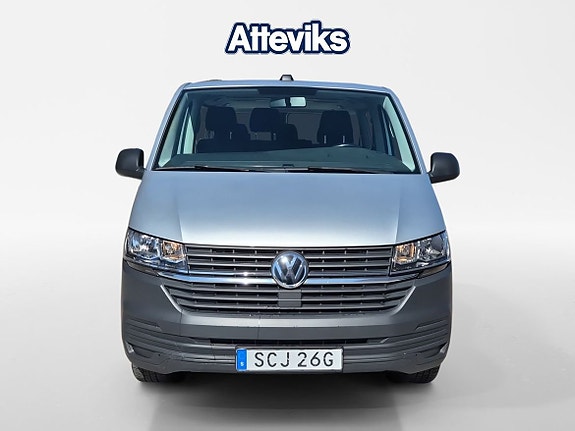 Volkswagen Caravelle 2 of 5