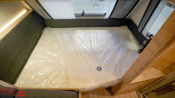 Knaus SÜDWIND BLACK SELECTION 580 QS | KAMPANJ 14 of 21
