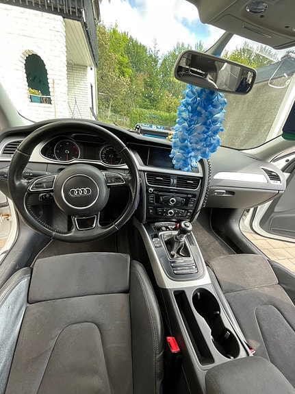 Audi A4 5 of 7