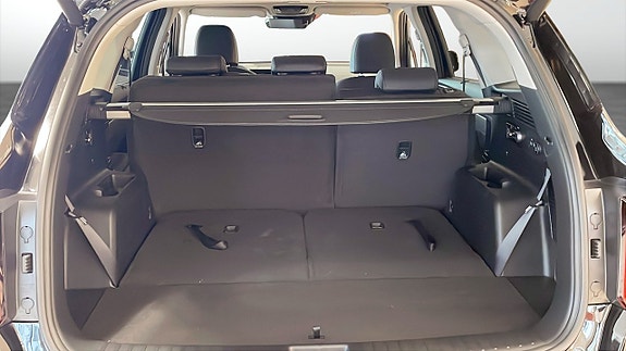 Kia Sorento 10 of 12