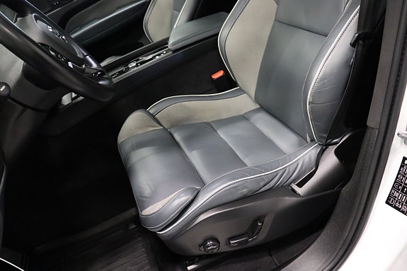 Volvo XC60 9 of 29