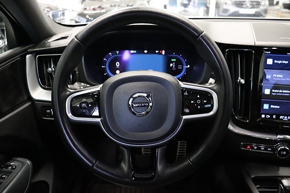 Volvo XC60 15 of 29