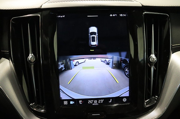 Volvo XC60 24 of 29
