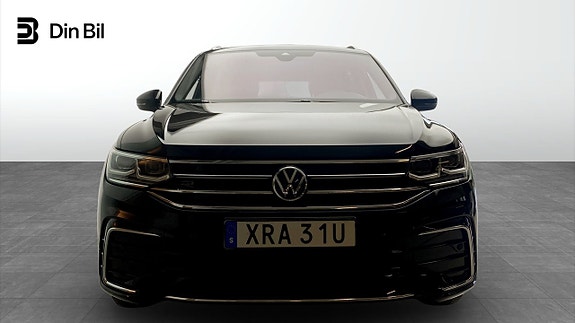 Volkswagen Tiguan Allspace 4 of 5