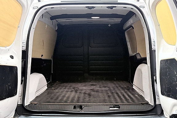 Mercedes-Benz eCitan 27 of 27