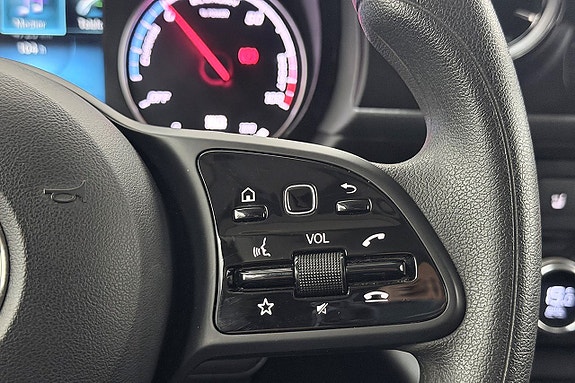 Mercedes-Benz eCitan 17 of 27