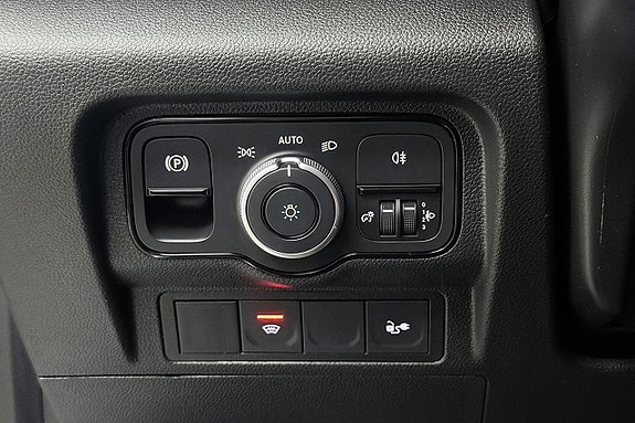 Mercedes-Benz eCitan 24 of 27