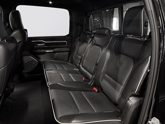 Dodge RAM 1500 19 of 26