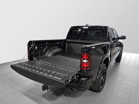 Dodge RAM 1500 5 of 5