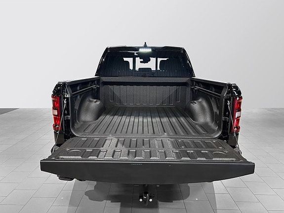 Dodge RAM 1500 4 of 5