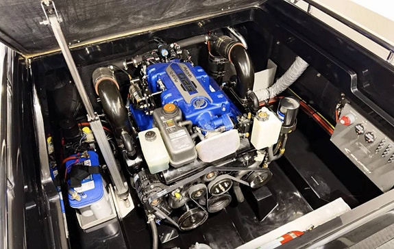 Goldfish 29 Sport / Mercury Racing 520 HK / 2016 12 of 12
