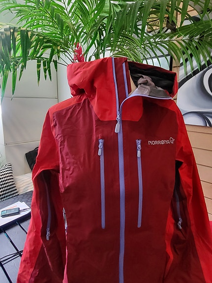 Product image 2 of 9