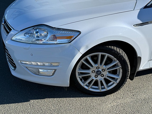 Ford Mondeo 8 of 15