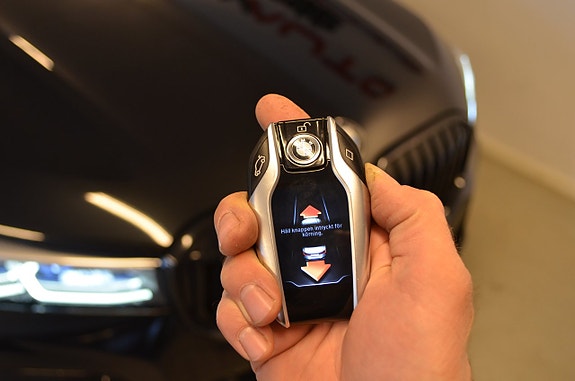 BMW 740d 23 of 28