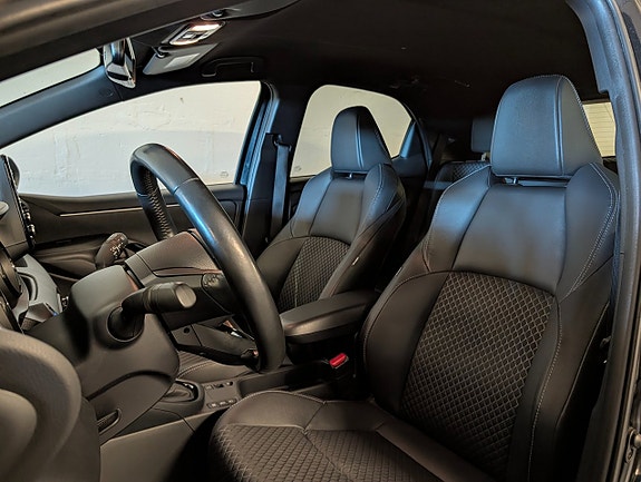 Toyota Yaris 6 of 21