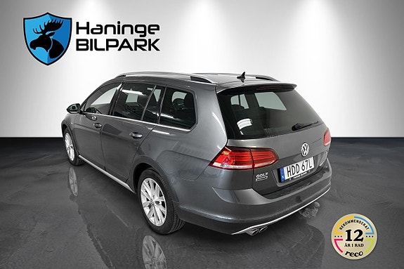 Volkswagen Golf Alltrack 9 of 28