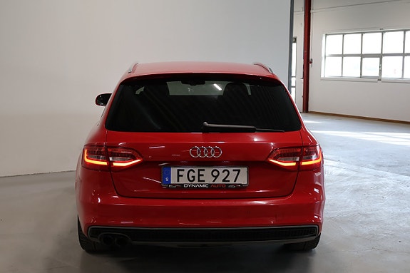 Audi A4 8 of 23