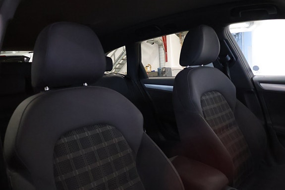 Audi A4 16 of 23