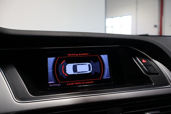 Audi A4 22 of 23