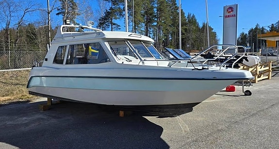 Yamarin 650 Big catch -95 Yamaha F100 -05