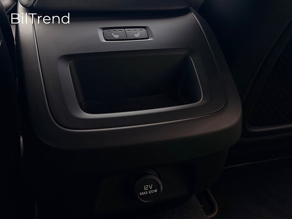 Volvo V60 15 of 30
