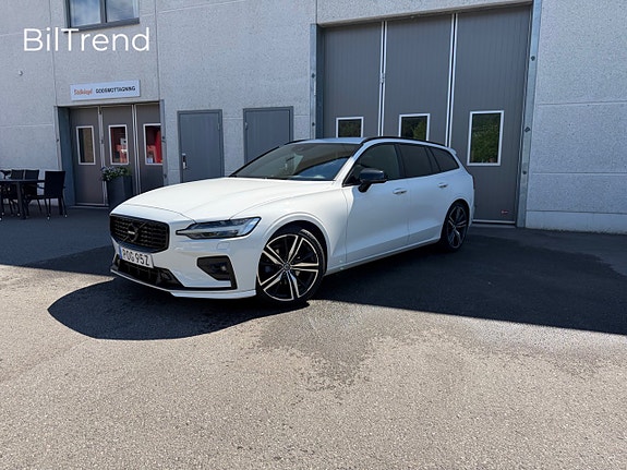 Volvo V60 4 of 5