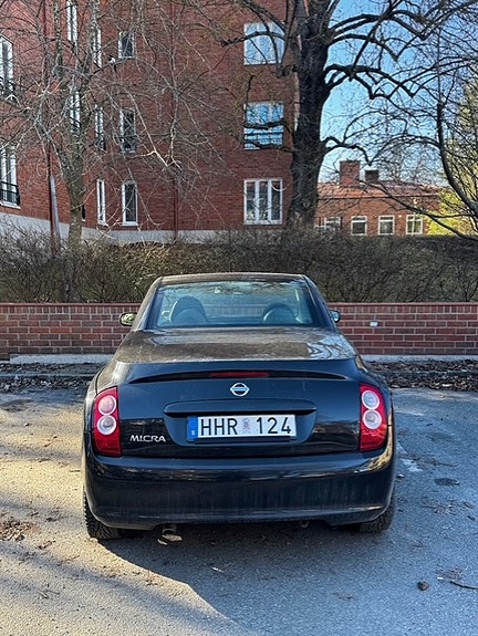 Nissan Micra C+C 4 of 5