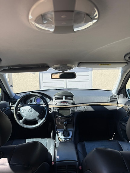 Mercedes-Benz E55 5 of 5