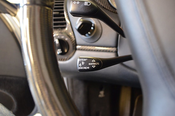 Porsche 911 Targa 18 of 22