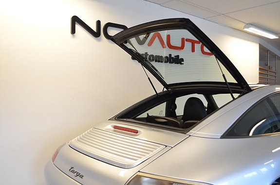 Porsche 911 Targa 9 of 22
