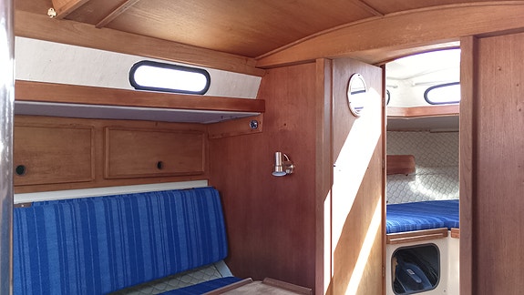 Allegro 27 med NY MOTOR & NYA SEGEL 6 of 7