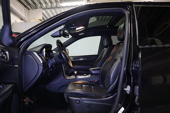 Jeep Grand Cherokee 8 of 20